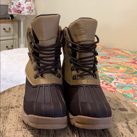 FILA Weather tech Extreme Duck Boot - Picture 3 of 15